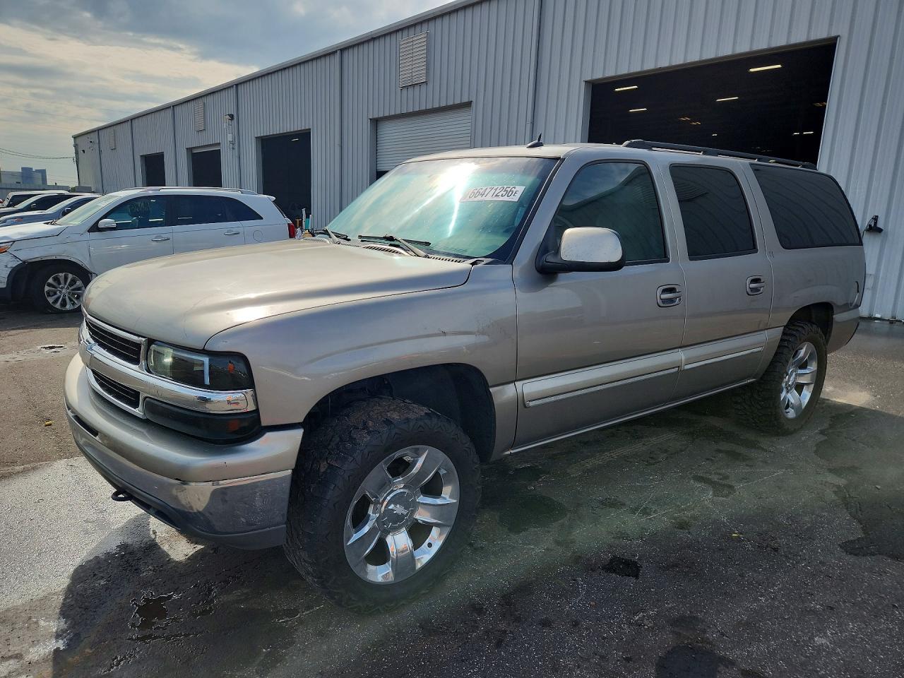 2002 CHEVROLET SUBURBAN