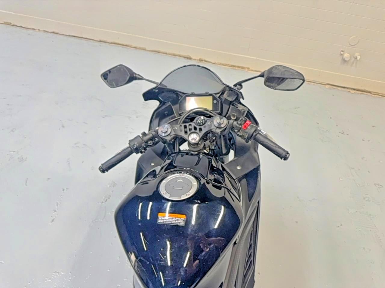 MH3RH18Y3PK011414 · 2023 YAMAHA YZFR3 · 5/10