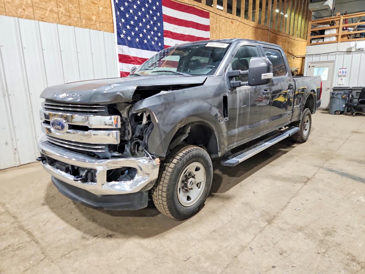 1FT7W2B67HEB59235 · 2017 FORD F250