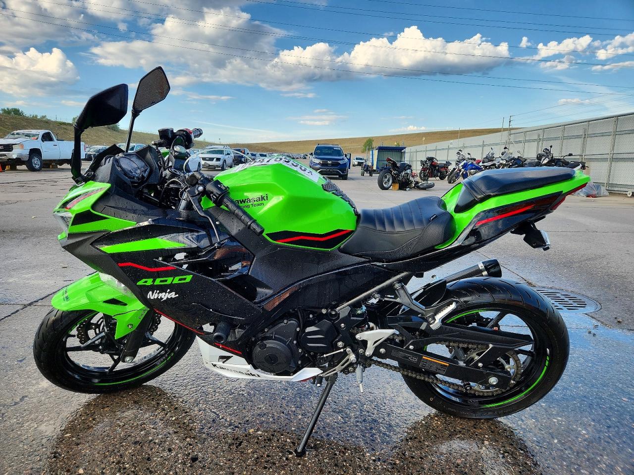 JKAEXKG14NDAF4471 · 2022 KAWASAKI EX400 · 3/9