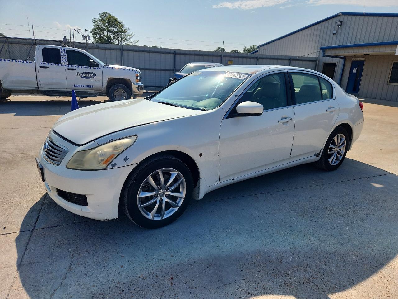 JNKCV61FX9M355380 · 2009 INFINITI G37 SEDAN