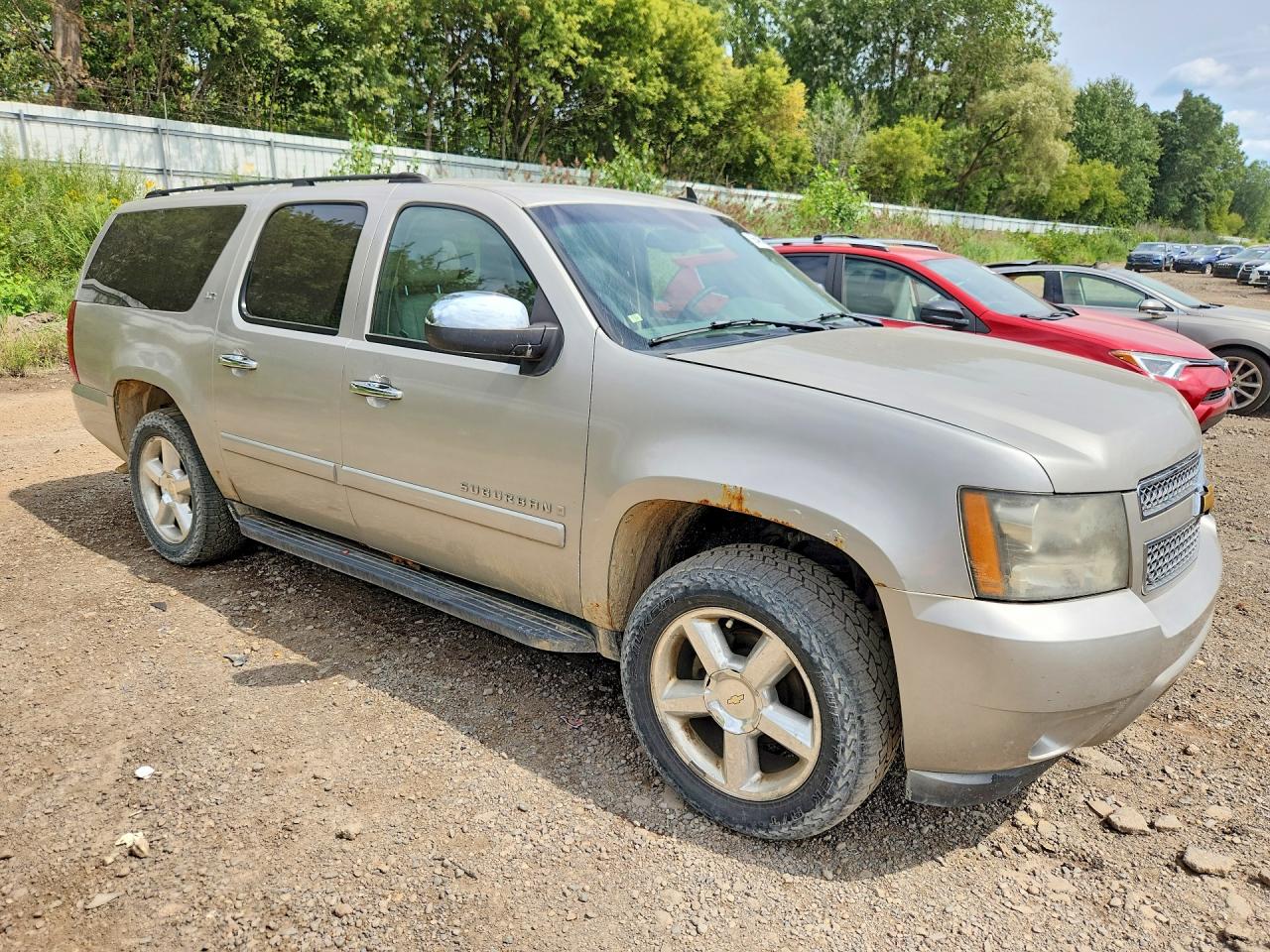 1GNSK5E35BR183226 · 2011 CHEVROLET SUBURBAN · 4/13