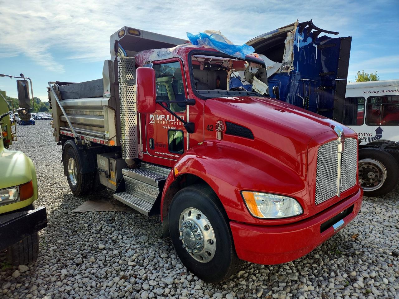 2NKHHJ7X1NM135971 · 2022 KENWORTH CONSTRUCTION · 4/13