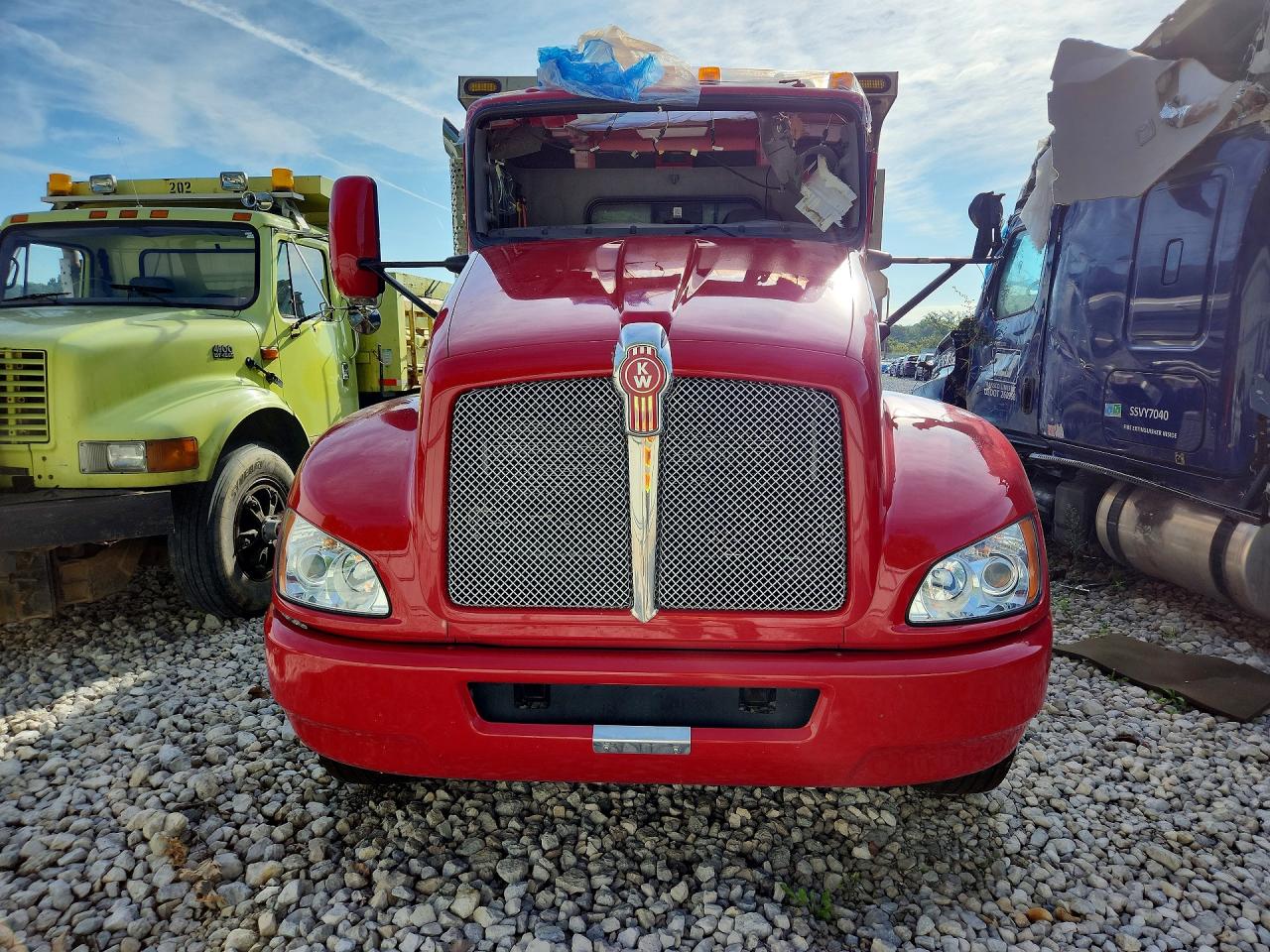 2NKHHJ7X1NM135971 · 2022 KENWORTH CONSTRUCTION · 5/13