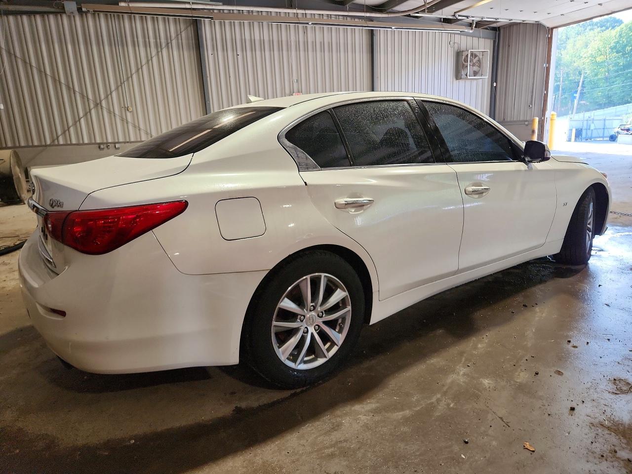 JN1BV7AR8FM401848 · 2015 INFINITI Q50 · 3/12