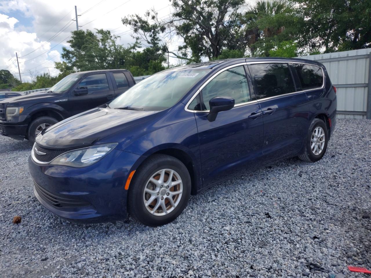2C4RC1DG7HR688883 · 2017 CHRYSLER PACIFICA