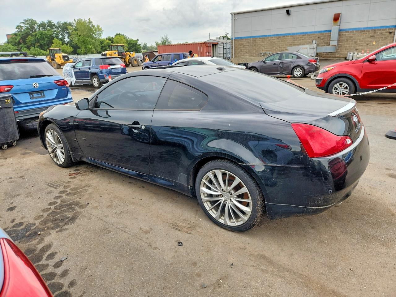 JN1CV6EL1DM950616 · 2013 INFINITI G37 COUPE · 2/12