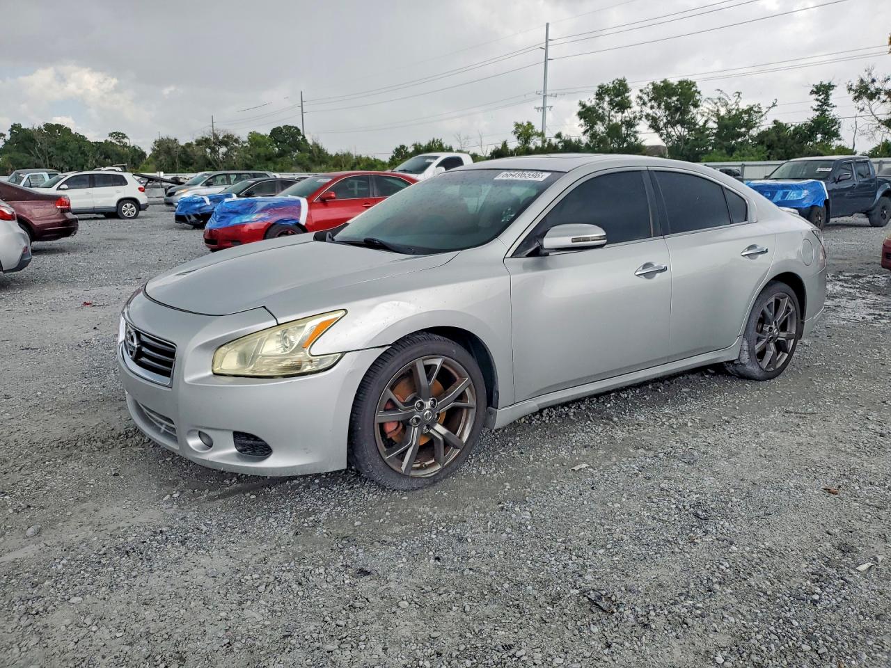 2014 NISSAN MAXIMA