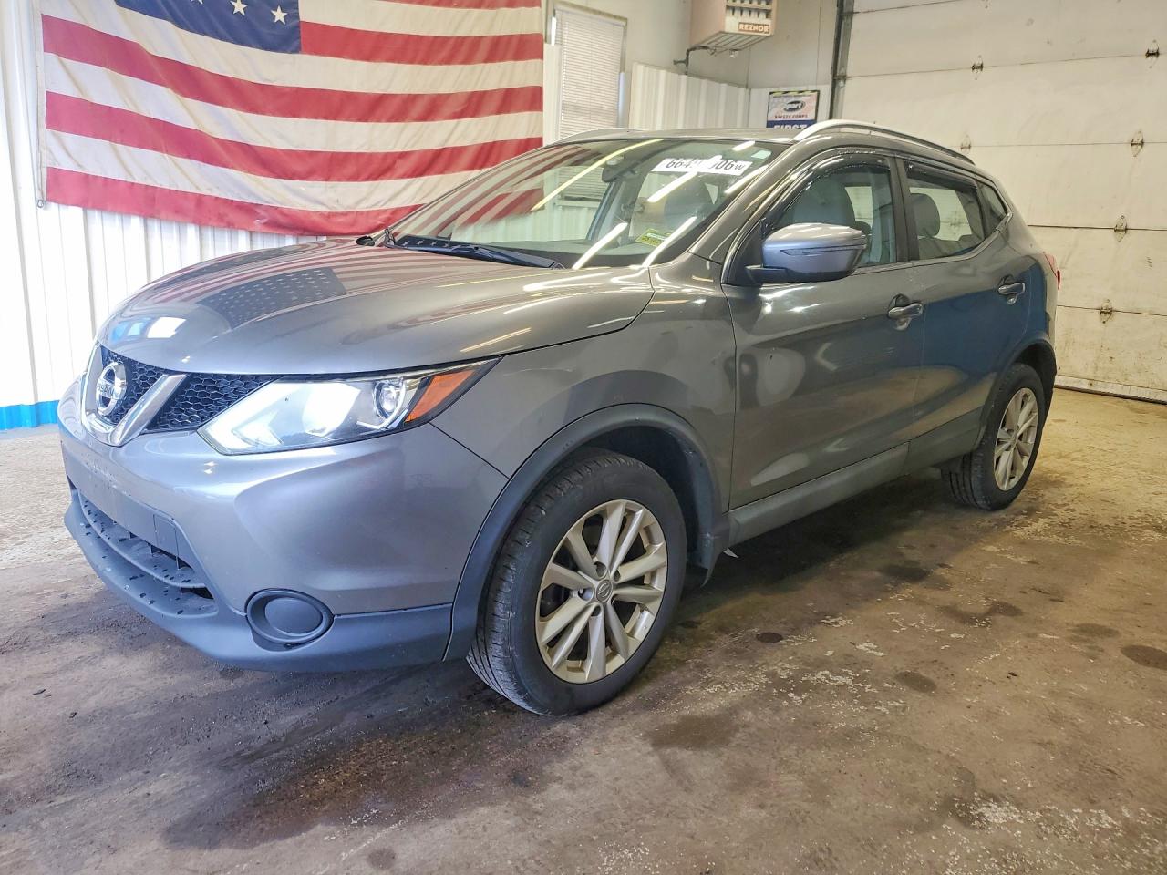 JN1BJ1CR0HW105414 · 2017 NISSAN ROGUE SPORT
