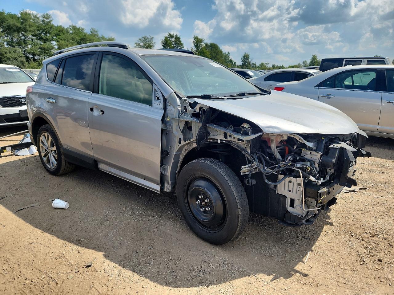 JTMDJREVXHD111392 · 2017 TOYOTA RAV4 HV · 4/13