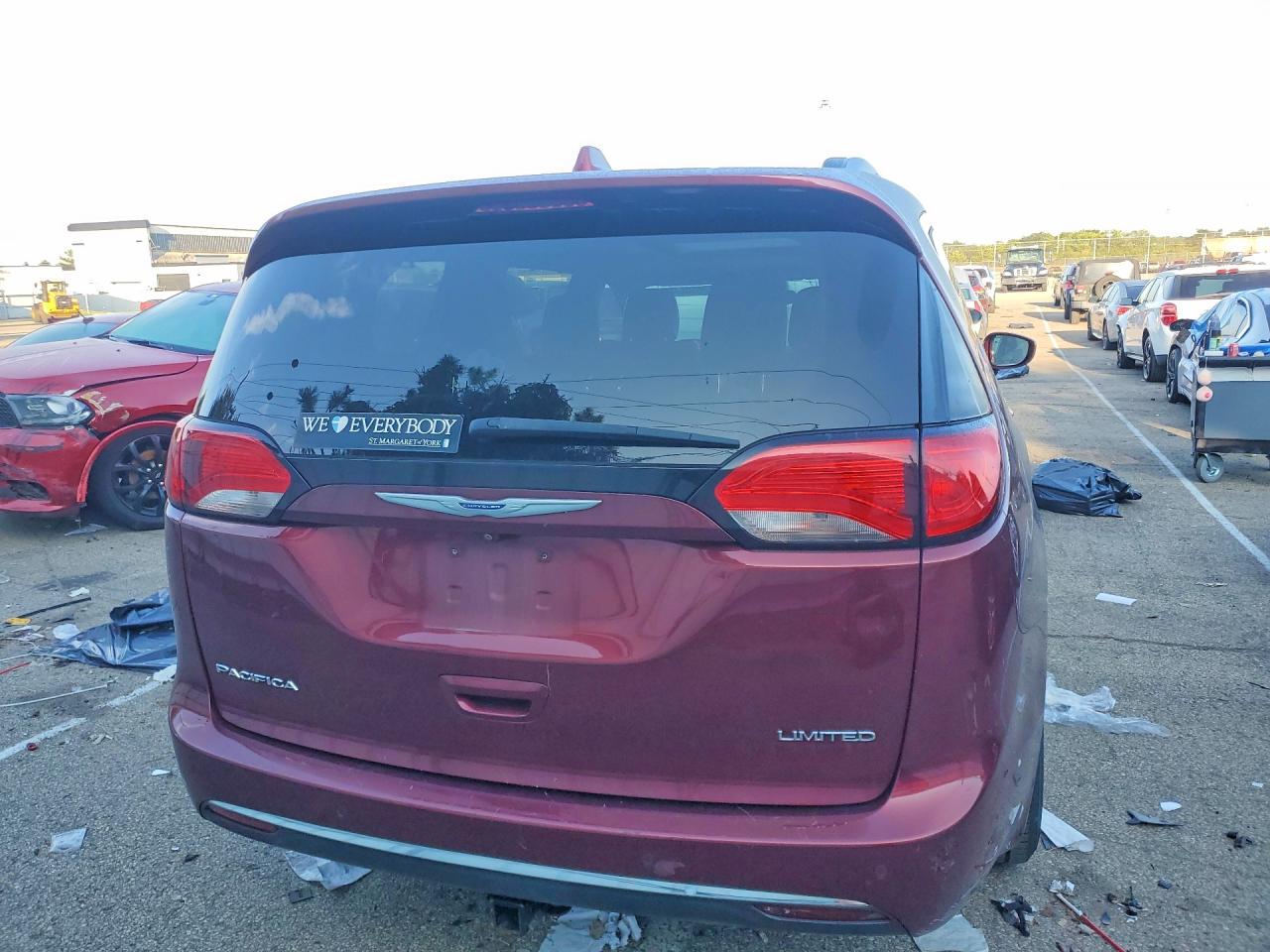 2C4RC1GG7KR720136 · 2019 CHRYSLER PACIFICA · 6/13