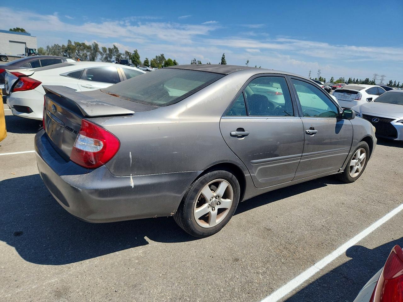 4T1BE32K43U730318 · 2003 TOYOTA CAMRY · 3/12