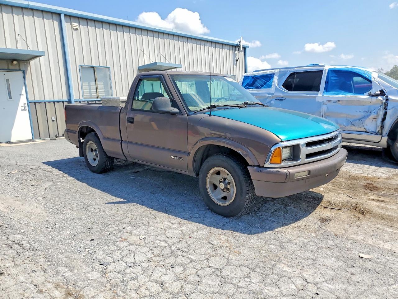 1GCCS1442V8100944 · 1997 CHEVROLET S TRUCK · 4/12