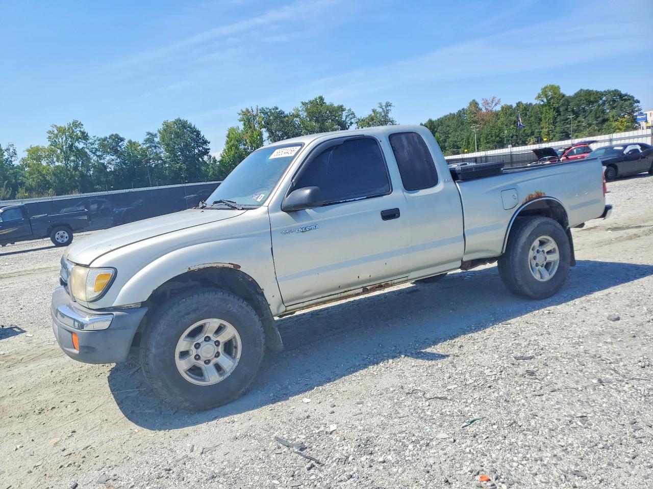 2000 TOYOTA TACOMA