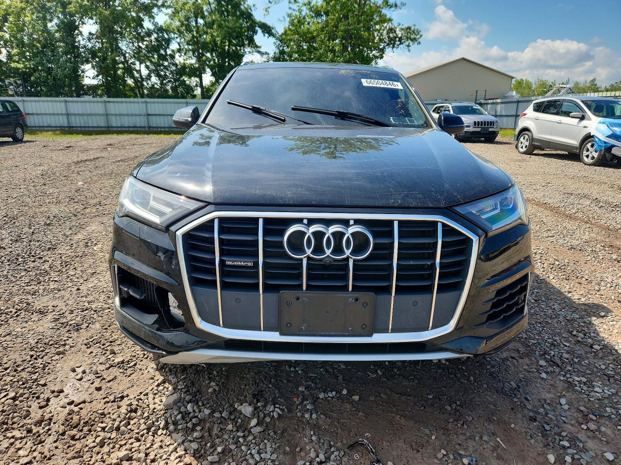 WA1AXAF7XMD010716 · 2021 AUDI Q7 · 5/13