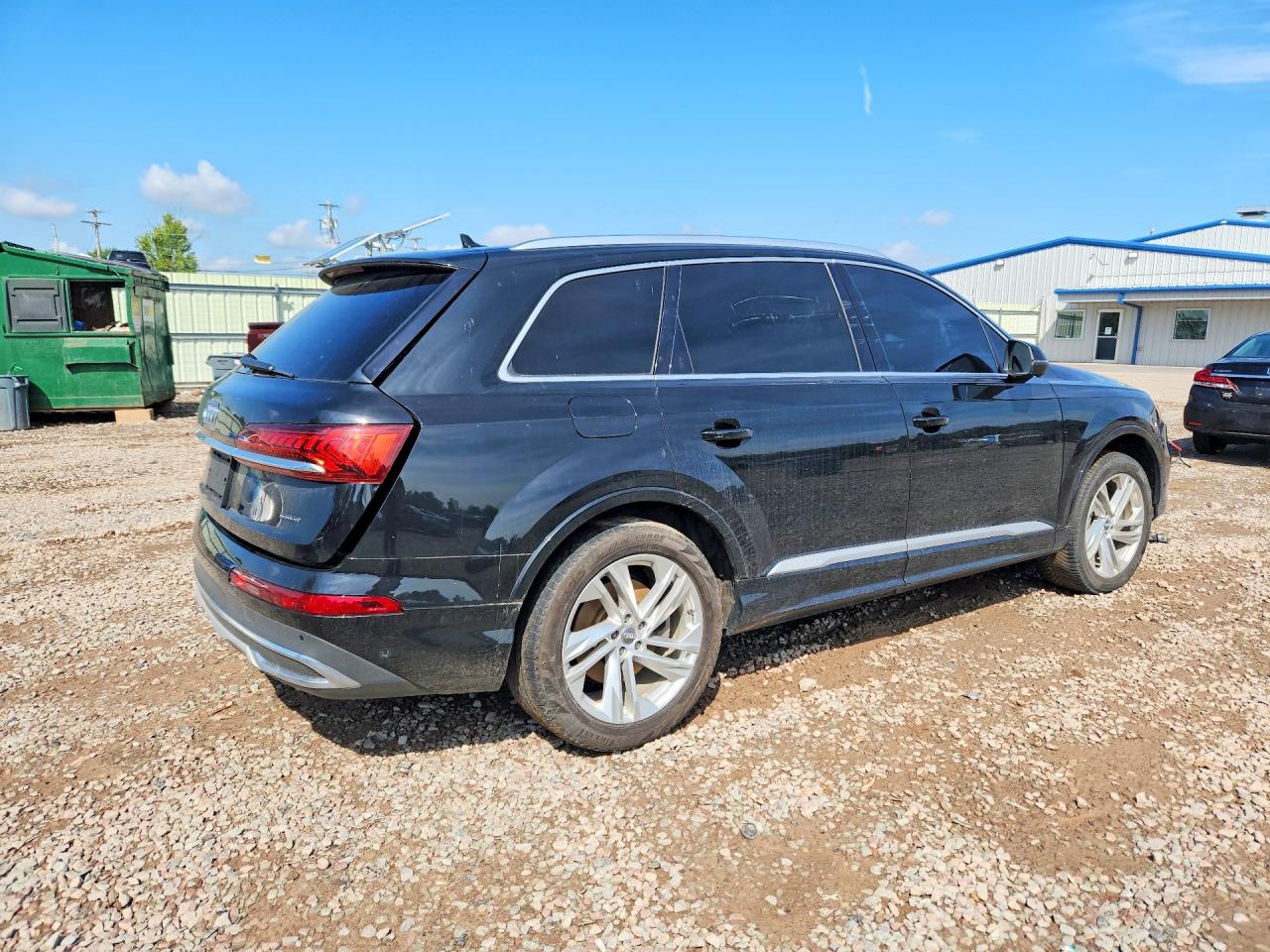 WA1AXAF7XMD010716 · 2021 AUDI Q7 · 3/13