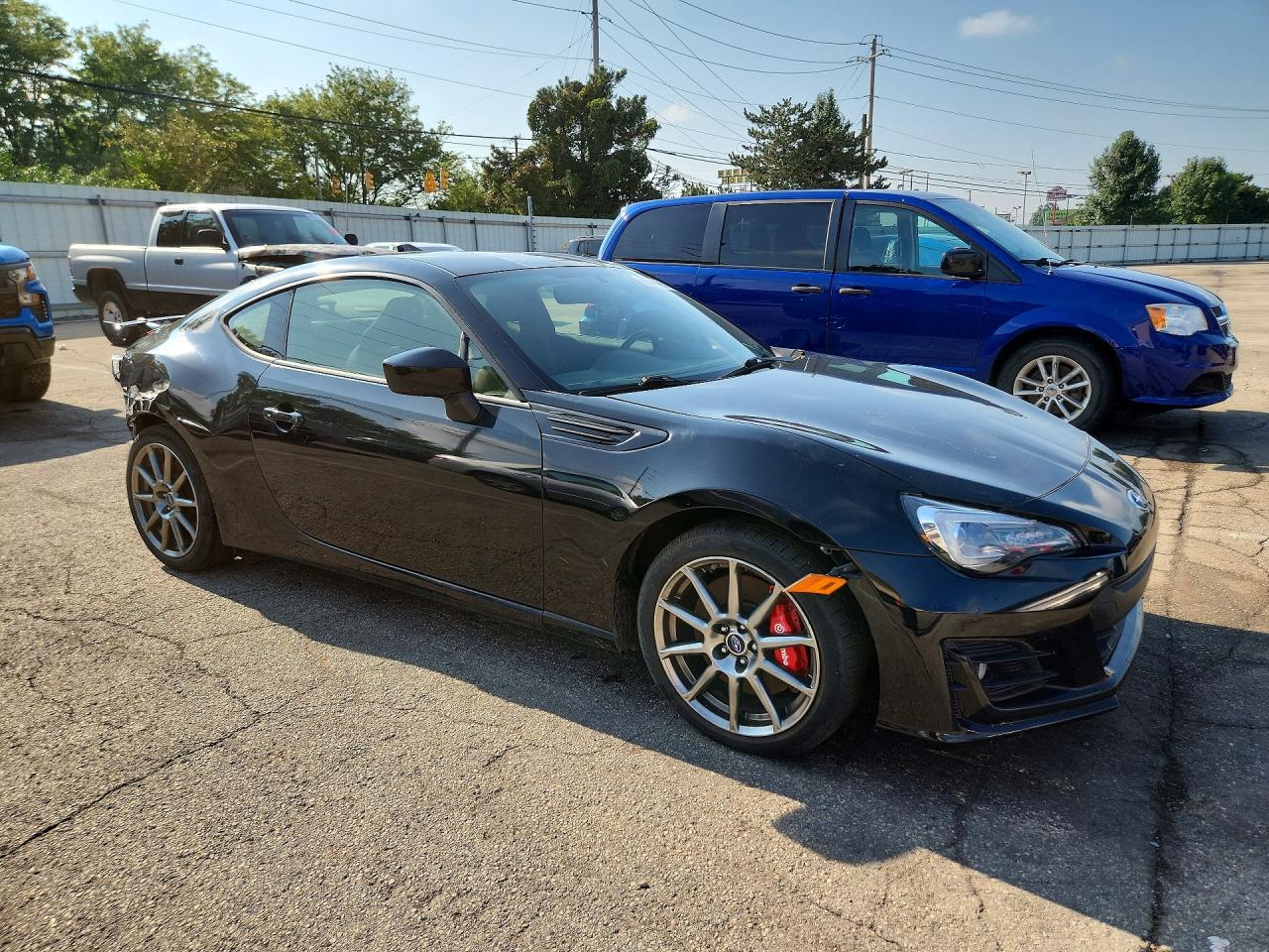 JF1ZCAC17H9604747 · 2017 SUBARU BRZ · 4/12