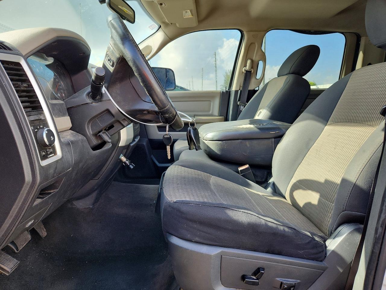 1C6RD6LT1CS153720 · 2012 DODGE RAM 1500 · 7/12