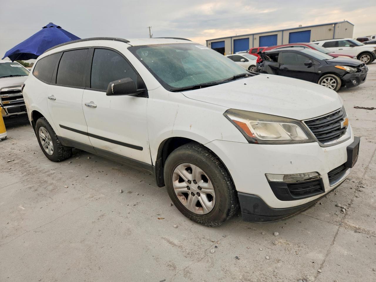 1GNKRFKD4GJ191175 · 2016 CHEVROLET TRAVERSE · 4/13
