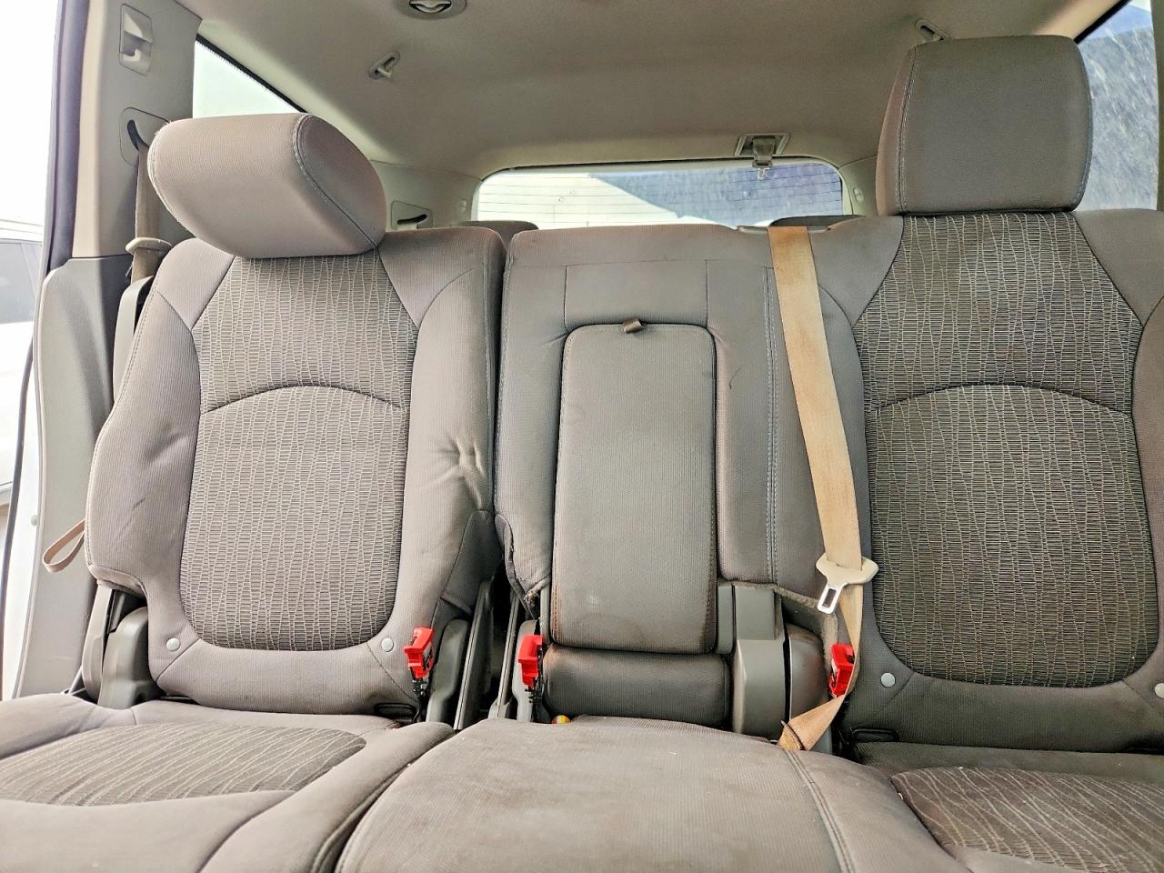 1GNKRFKD4GJ191175 · 2016 CHEVROLET TRAVERSE · 10/13