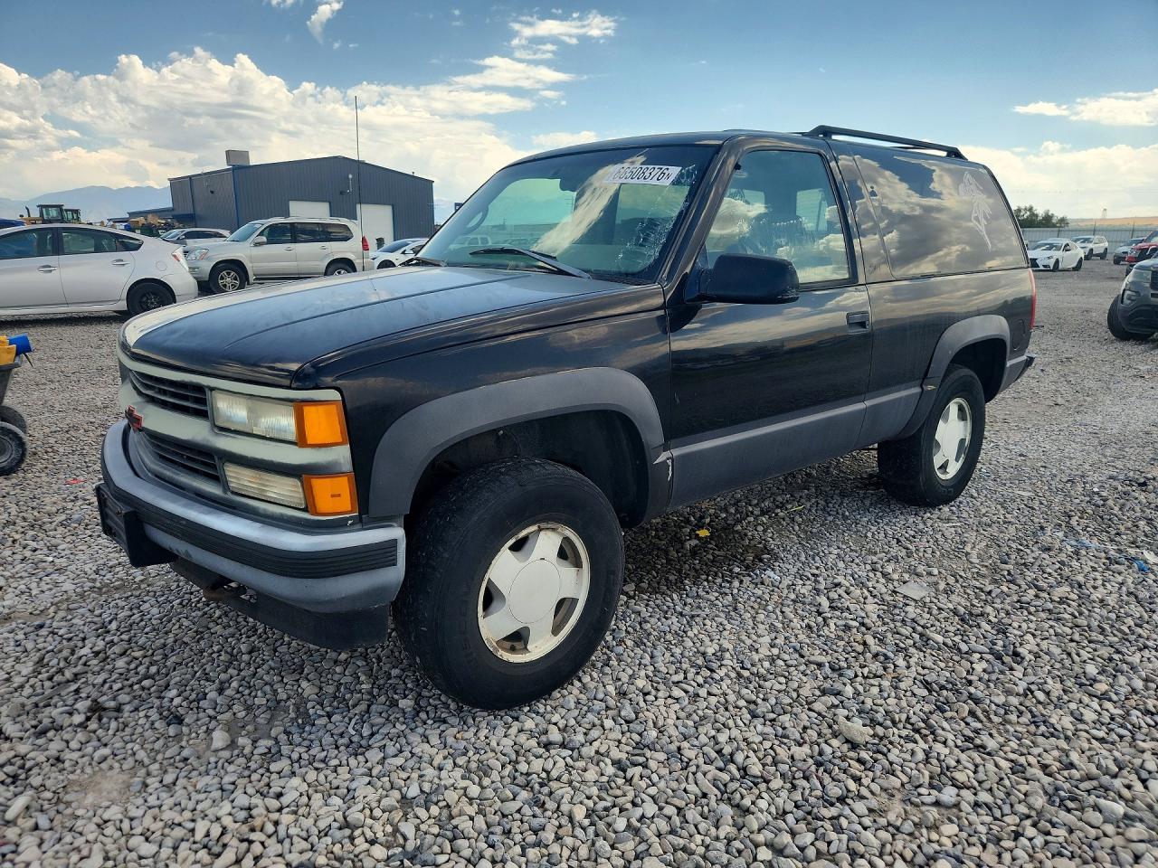 3GNEK18R8WG112758 · 1998 CHEVROLET TAHOE
