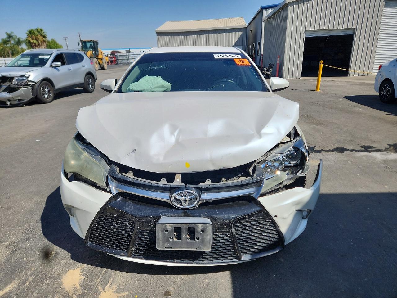 4T1BF1FK3FU491800 · 2015 TOYOTA CAMRY · 5/12