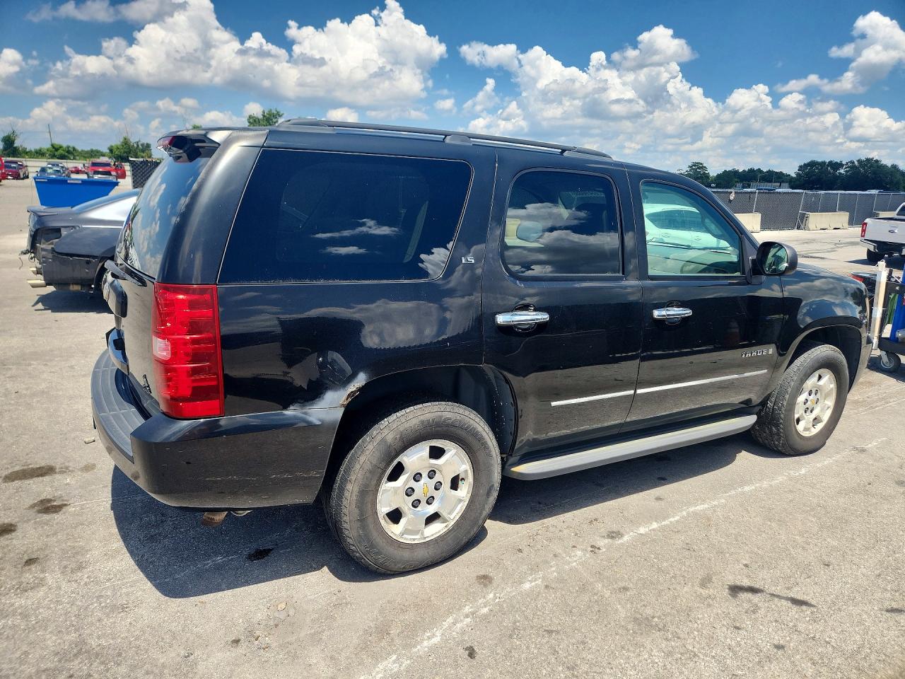 1GNFC13C39R185495 · 2009 CHEVROLET TAHOE · 3/13