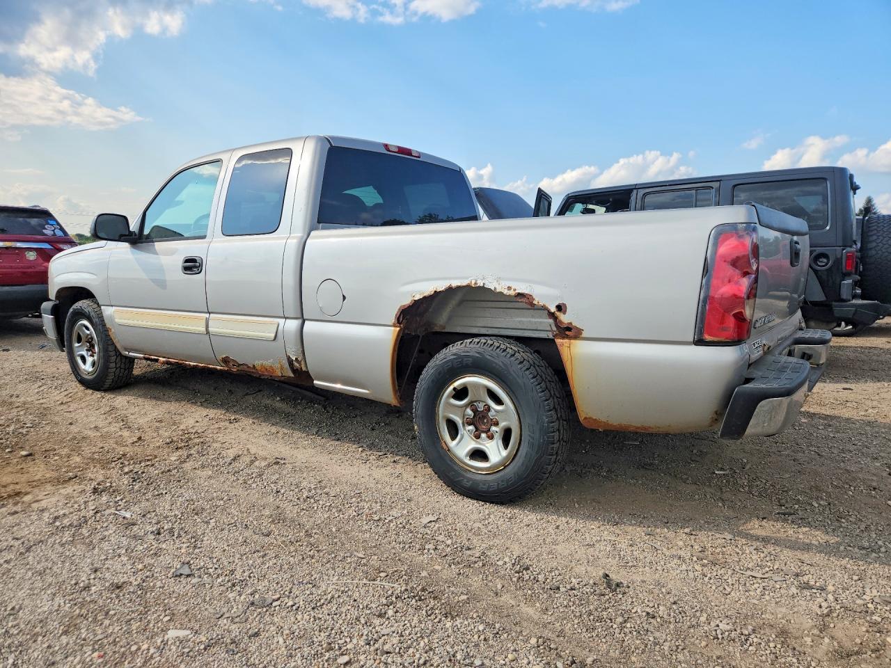 2GCEC19V841168075 · 2004 CHEVROLET SILVERADO 1500 · 2/12