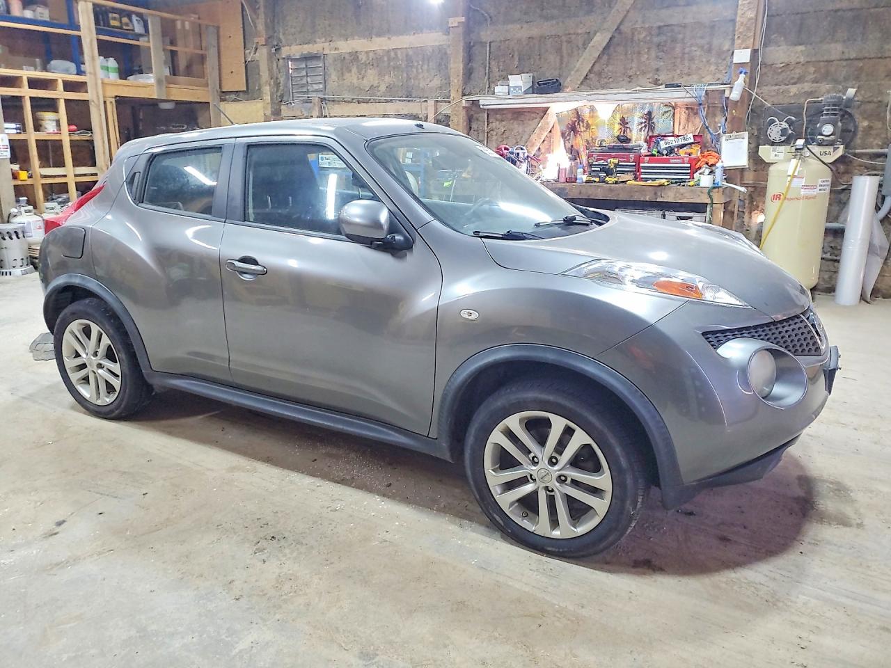 JN8AF5MV1DT216647 · 2013 NISSAN JUKE · 4/13