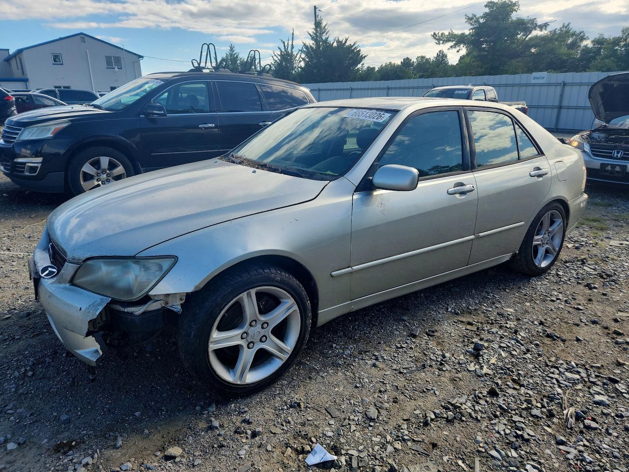 2003 LEXUS IS 300