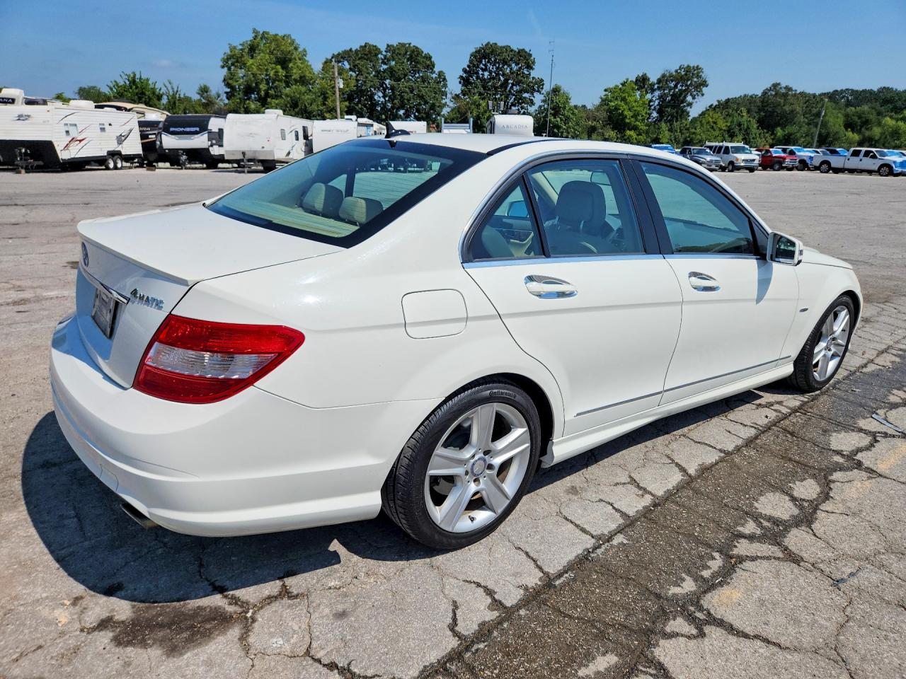 WDDGF8BB0AR104517 · 2010 MERCEDES-BENZ C · 3/12