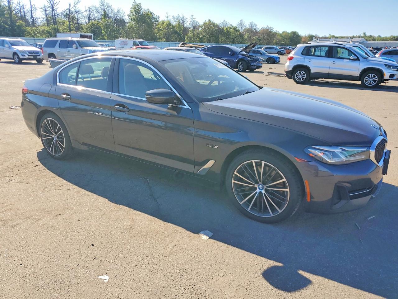 WBA33AG08NCJ73056 · 2022 BMW 530XE · 4/12