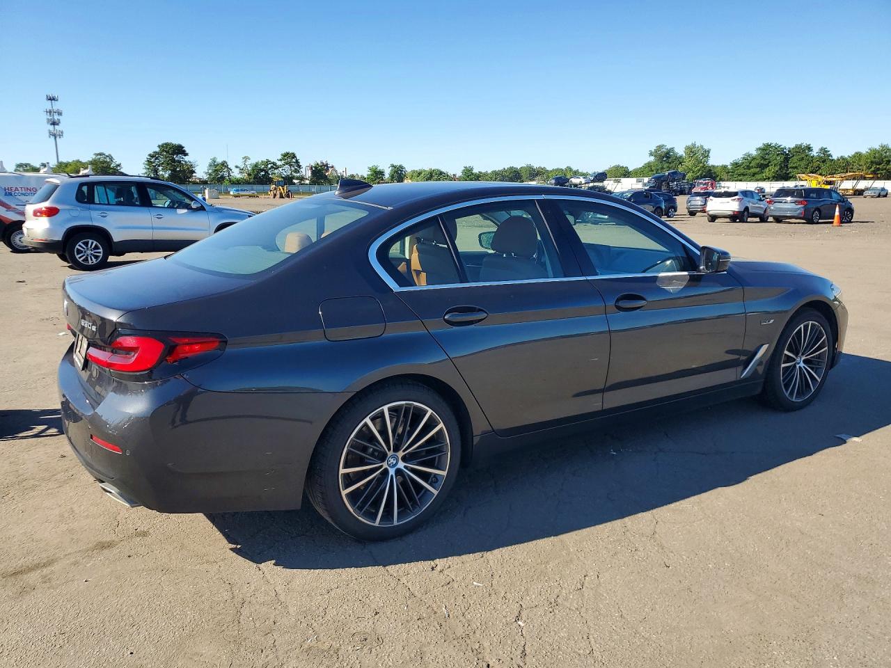 WBA33AG08NCJ73056 · 2022 BMW 530XE · 3/12