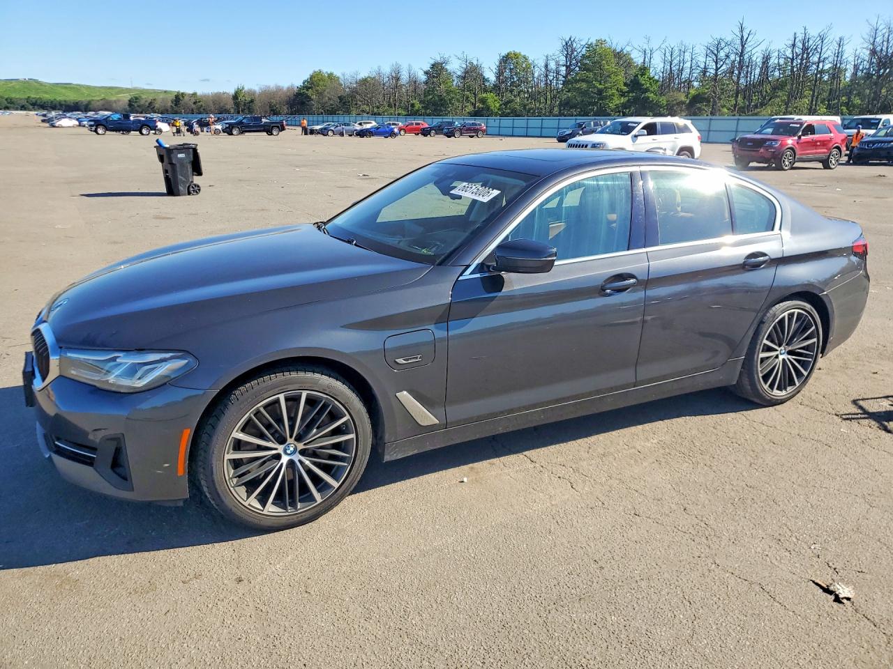 WBA33AG08NCJ73056 · 2022 BMW 530XE