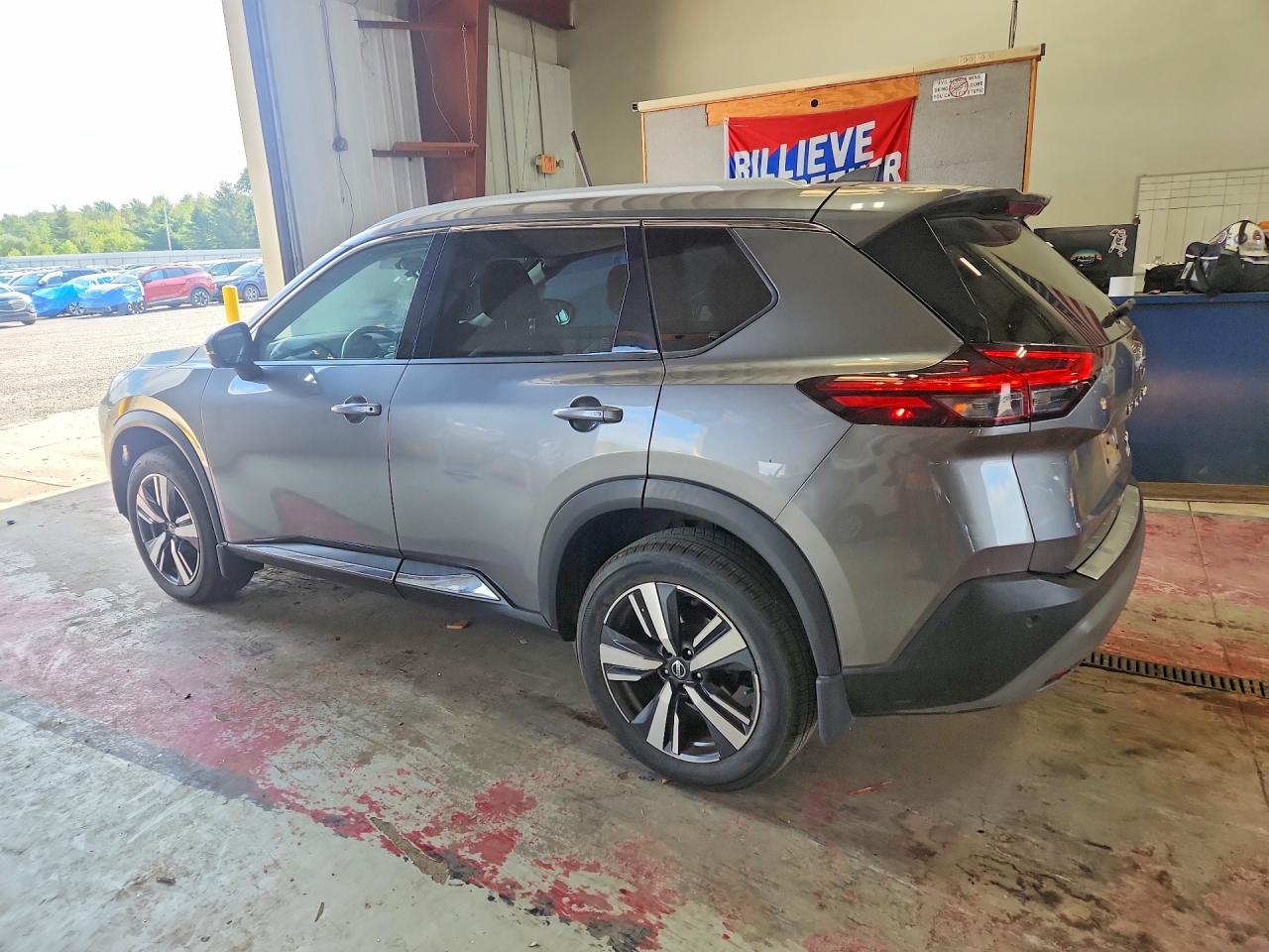 JN8AT3CBXMW212034 · 2021 NISSAN ROGUE · 2/13