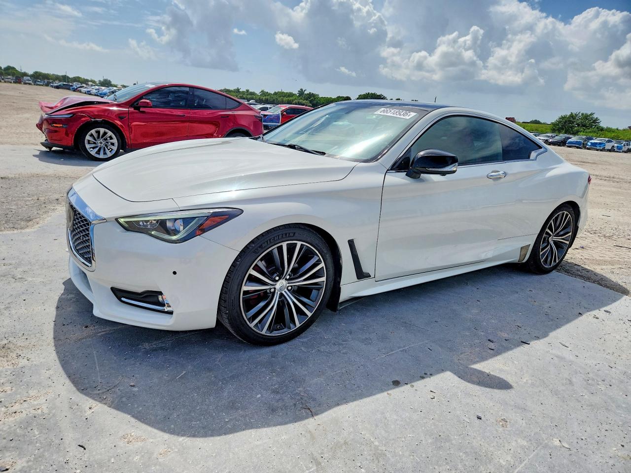2017 INFINITI Q60