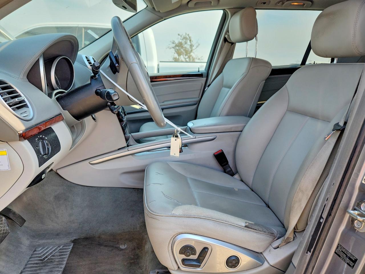 4JGBF7BE5CA776479 · 2012 MERCEDES-BENZ GL · 6/13