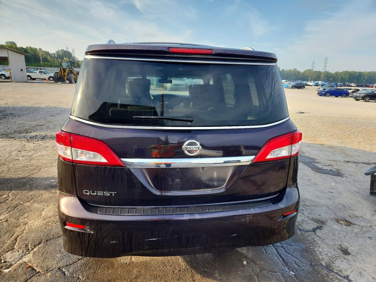 JN8AE2KP4B9007175 · 2011 NISSAN QUEST · 6/13