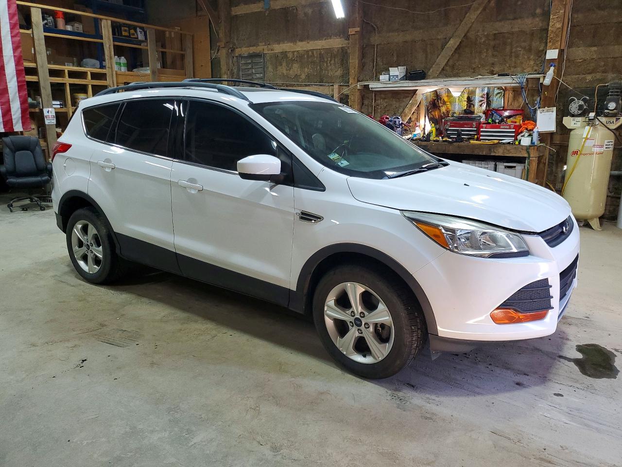 1FMCU9GX7GUA34444 · 2016 FORD ESCAPE · 4/13