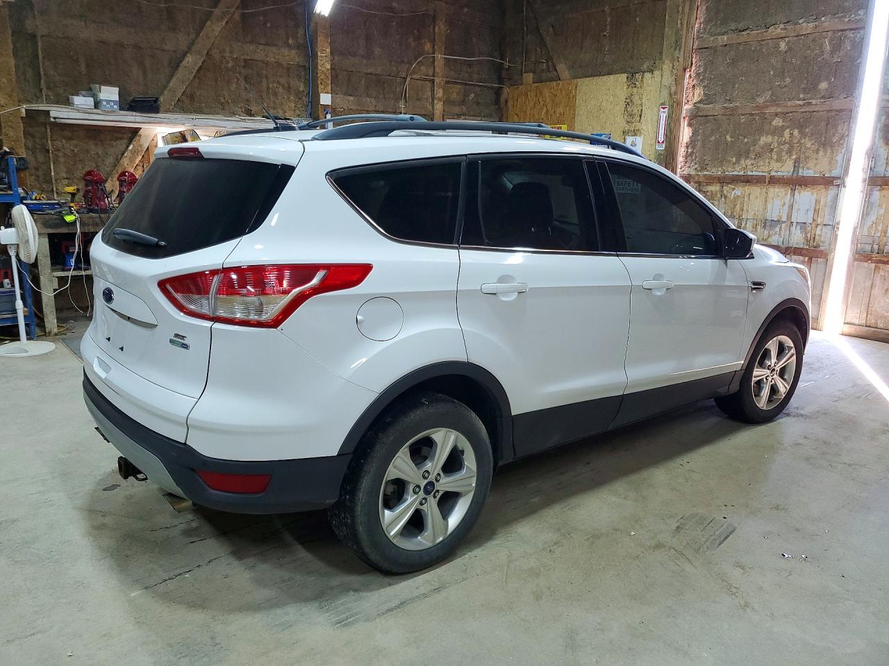 1FMCU9GX7GUA34444 · 2016 FORD ESCAPE · 3/13
