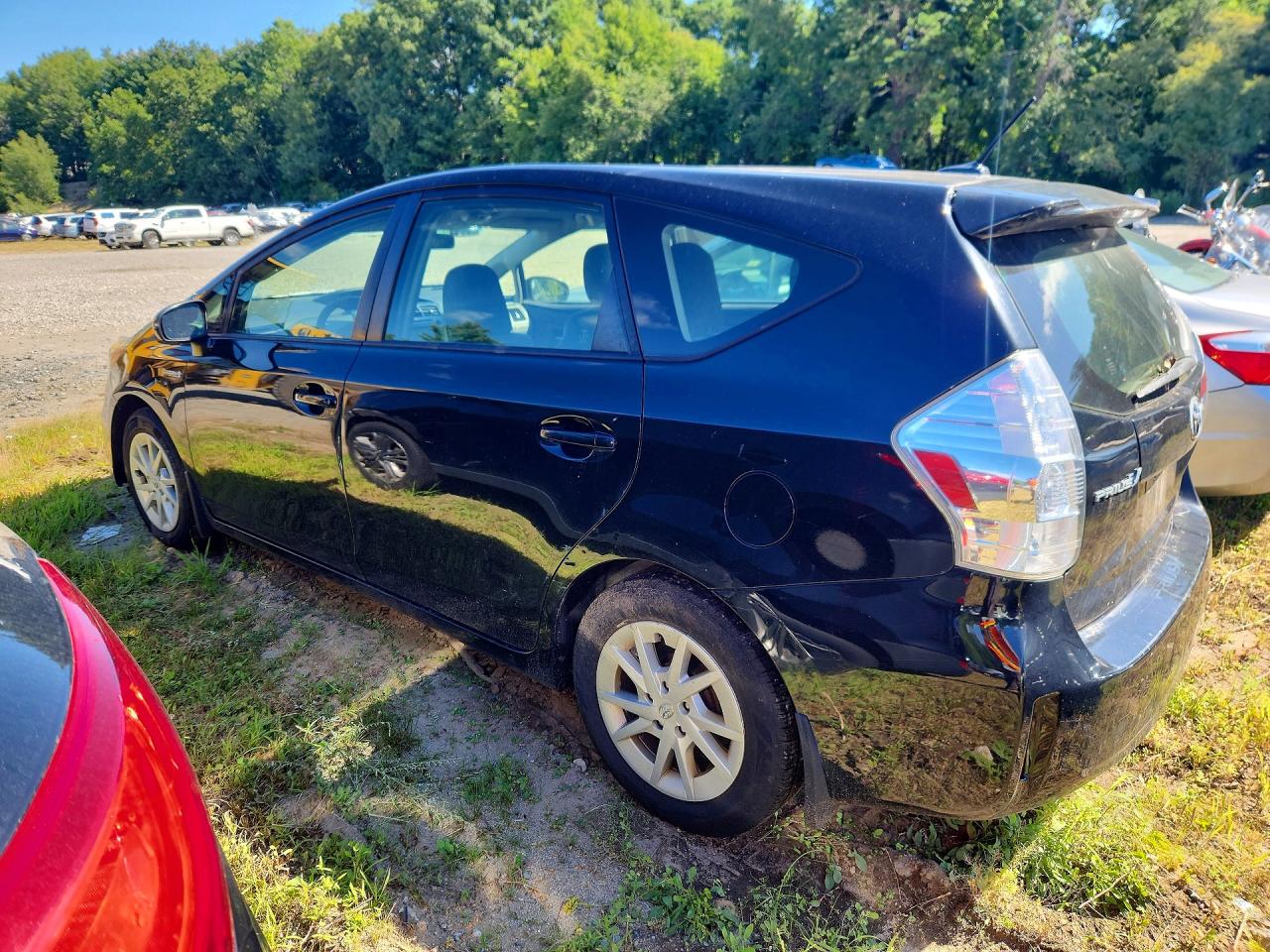 JTDZN3EU0C3159366 · 2012 TOYOTA PRIUS V · 2/12