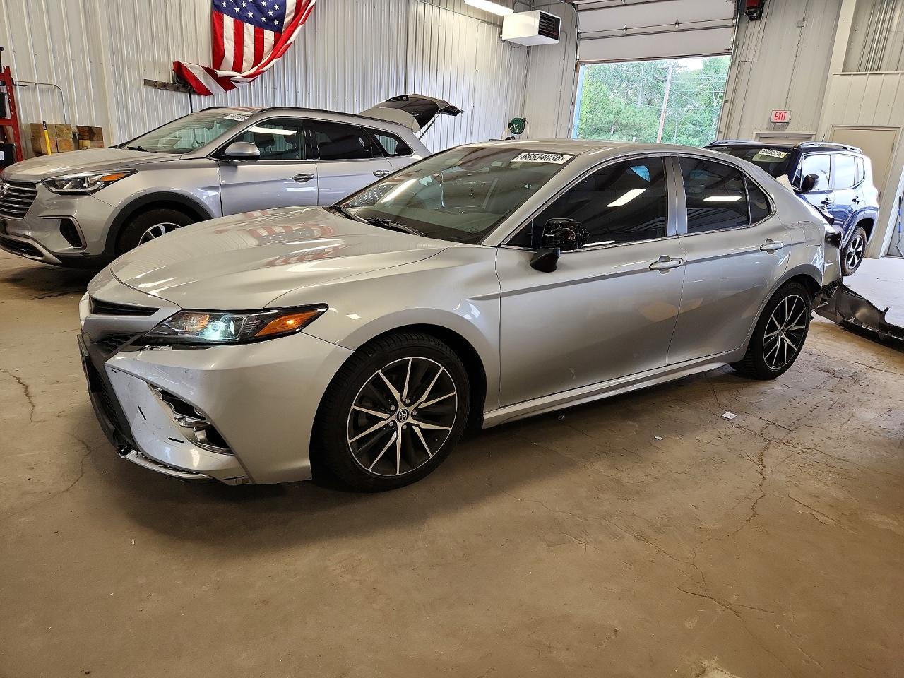 4T1G11BK9MU046971 · 2021 TOYOTA CAMRY