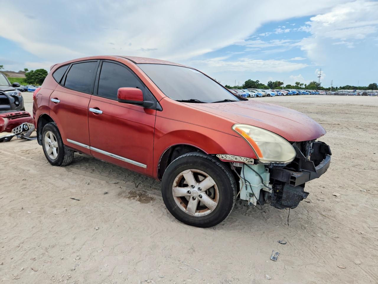 JN8AS5MTXDW519242 · 2013 NISSAN ROGUE · 4/14