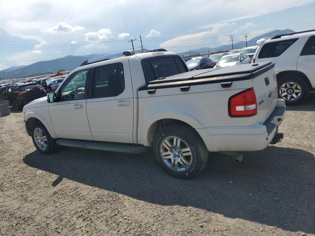 1FMEU5DE2AUA00441 · 2010 FORD EXPLORER SPORT TRAC · 2/12