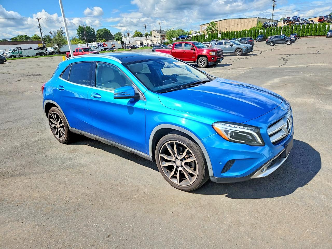WDCTG4GB7FJ157500 · 2015 MERCEDES-BENZ GLA · 4/13