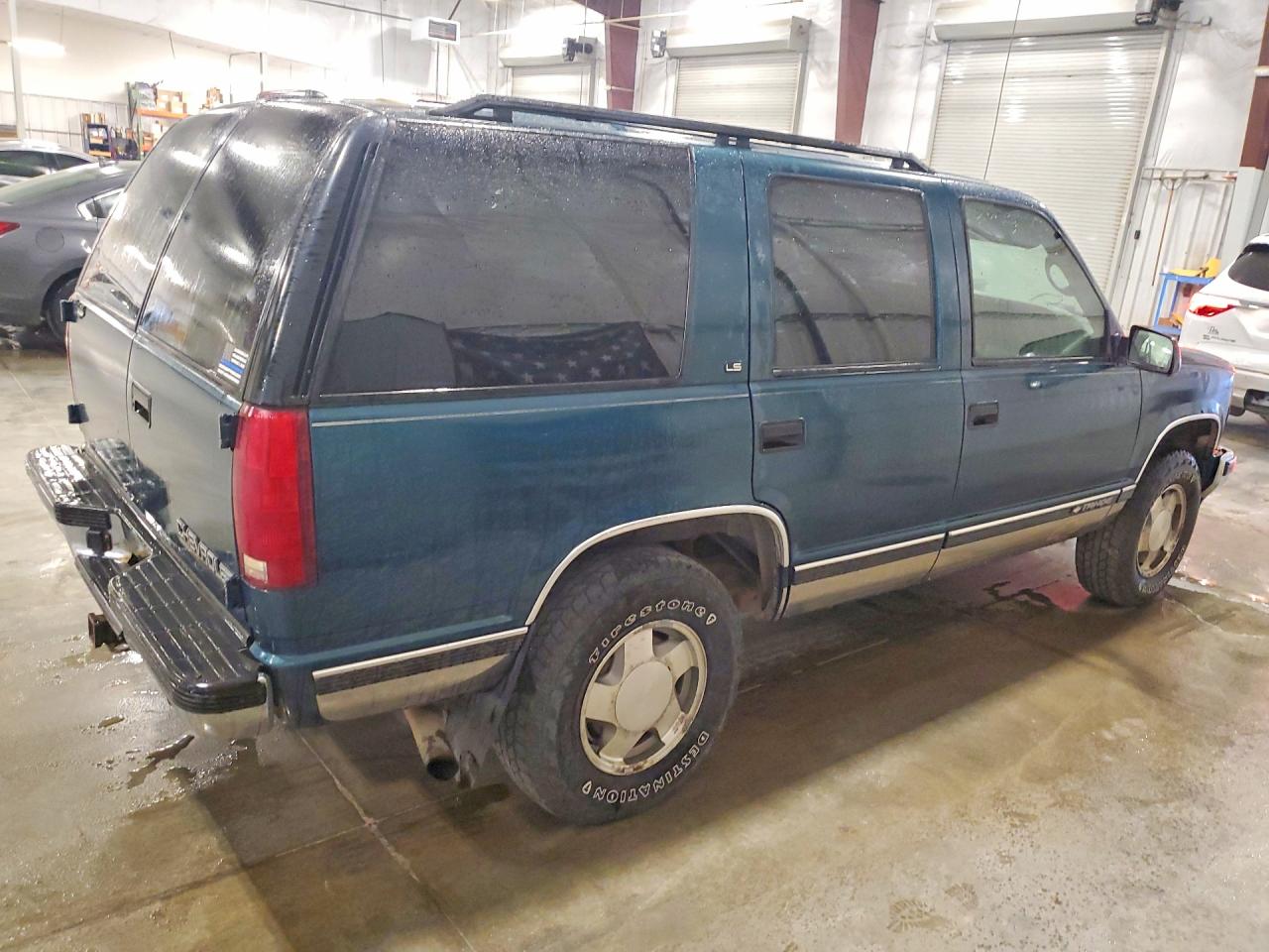 1GNEK13R2XJ512662 · 1999 CHEVROLET TAHOE · 3/13
