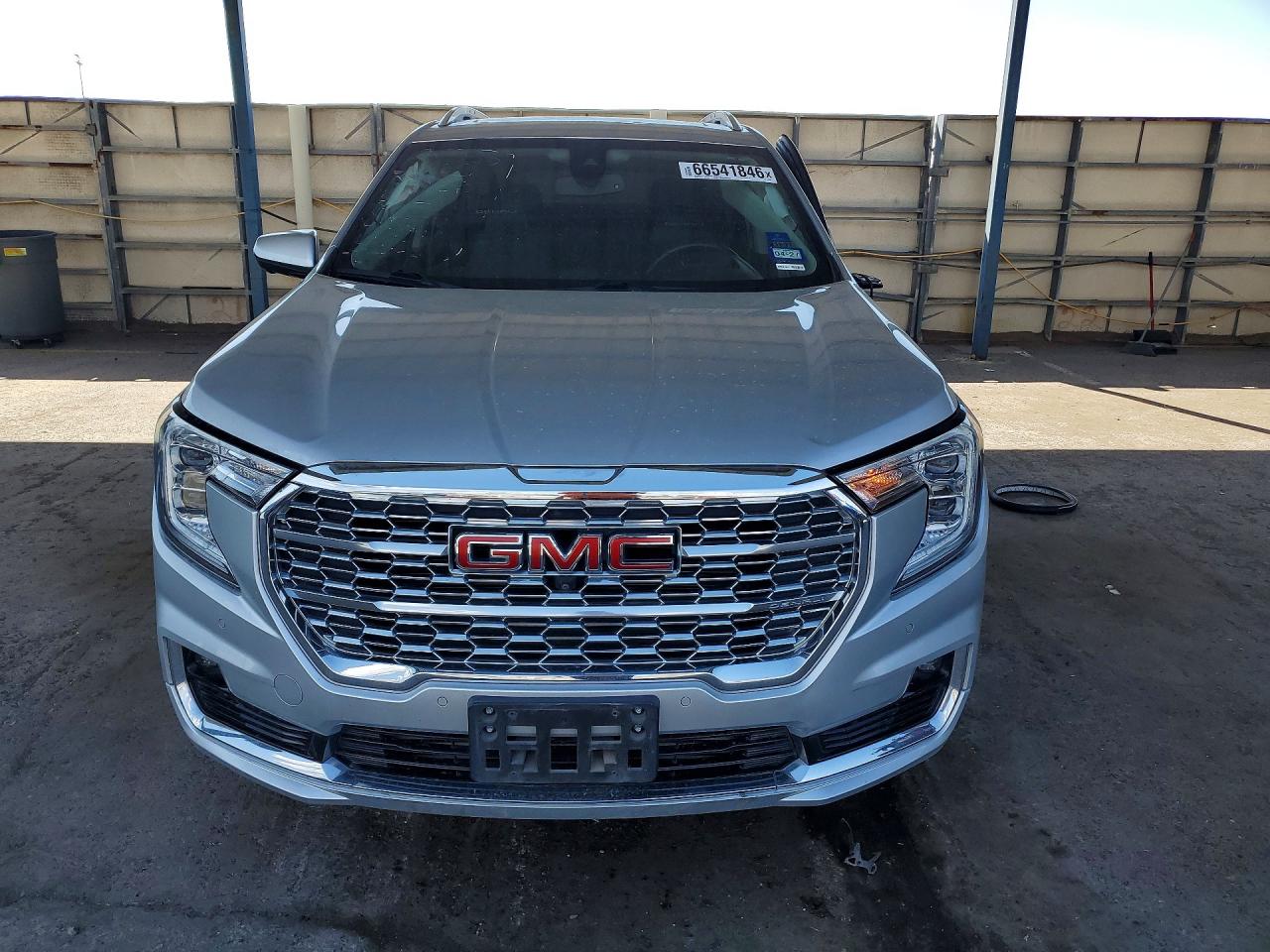 3GKALXEV3NL254650 · 2022 GMC TERRAIN · 5/13