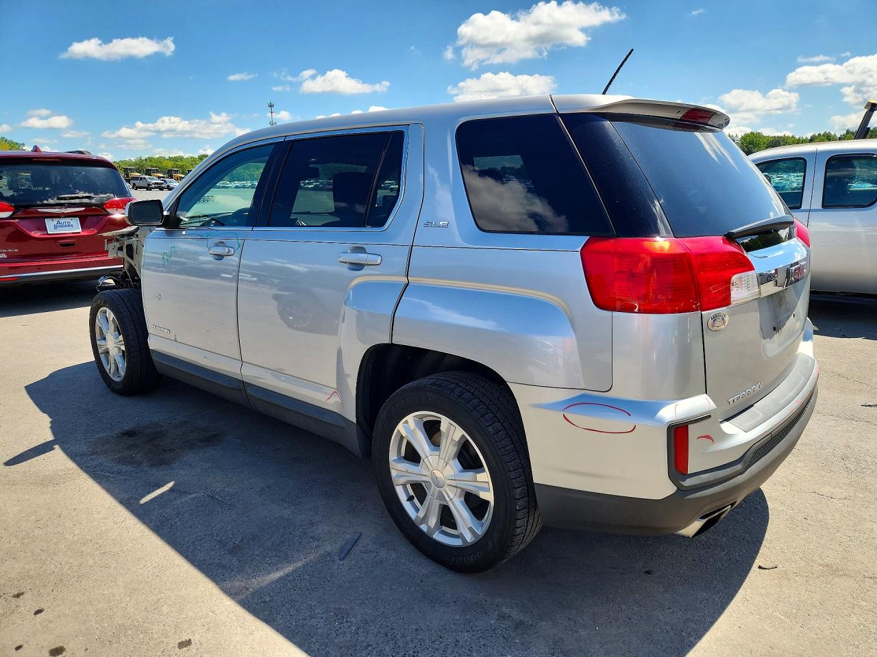 2GKALMEK5H6141988 · 2017 GMC TERRAIN · 2/13