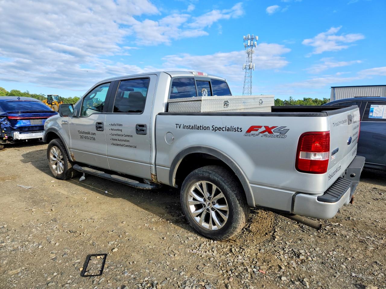 1FTPW14555KD36876 · 2005 FORD F-150 · 2/12