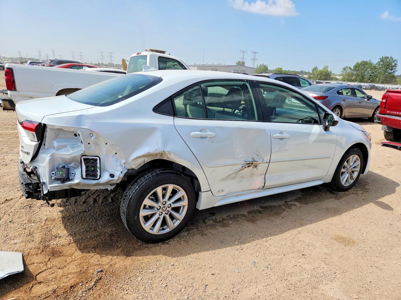 JTDBDMHE1R3014604 · 2024 TOYOTA COROLLA HYBRID · 3/13